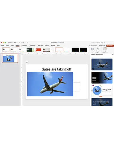 Office 365 Pro Plus | MAC: PowerPoint para Mac con el panel Sugerencias de diseño de Designer junto a una diapositiva